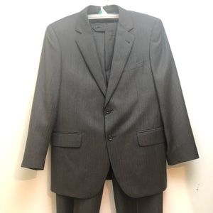 Jos A Bank Signature Suit Gray